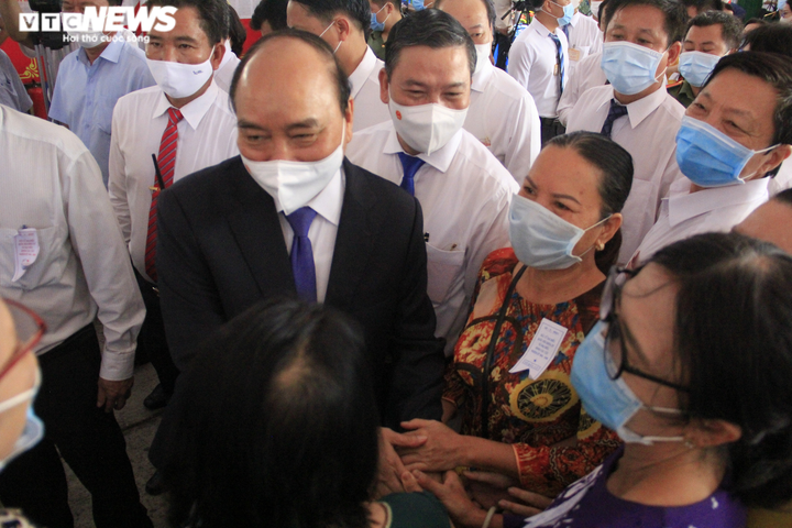 Chủ tịch nước: 'Tự hào thực hiện nghĩa vụ công dân tại vùng đất Củ Chi anh hùng' - 2