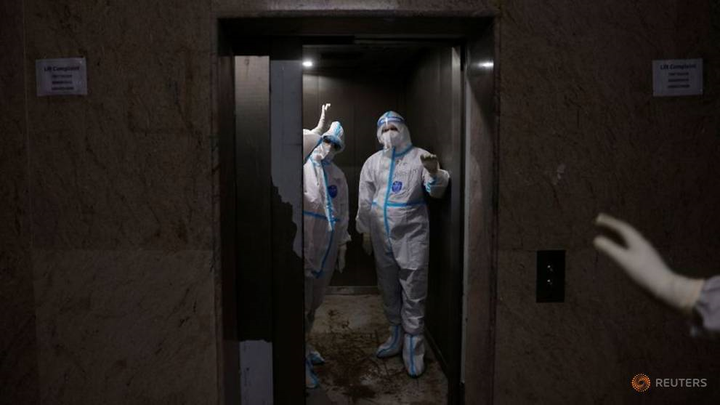 Số ca COVID-19 giảm, Ấn Độ chuẩn bị gỡ phong tỏa thủ đô - 1