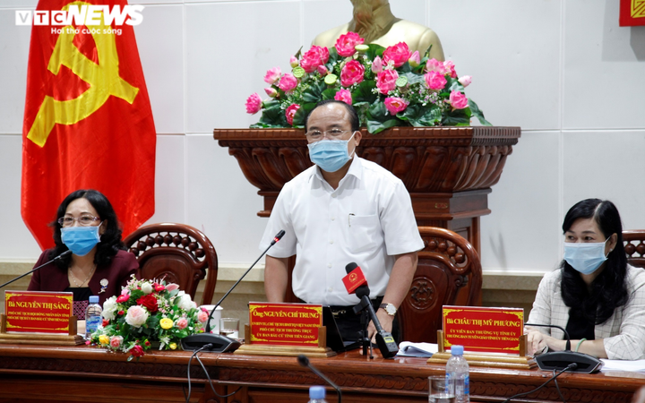 Những lá phiếu trong khu cách ly của cử tri Tiền Giang, mong dịch bệnh sớm qua - 13