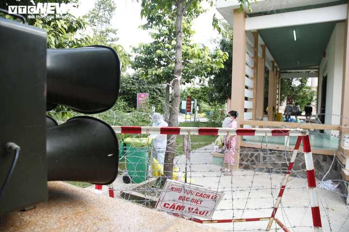 Những lá phiếu trong khu cách ly của cử tri Tiền Giang, mong dịch bệnh sớm qua - 8