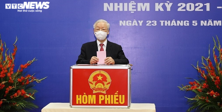 Trực tiếp: Gần 70 triệu cử tri cả nước đi bỏ phiếu bầu ĐBQH và HĐND các cấp - 2