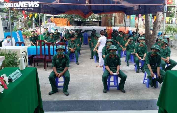 Trực tiếp: Gần 70 triệu cử tri cả nước đi bỏ phiếu bầu ĐBQH và HĐND các cấp - 48