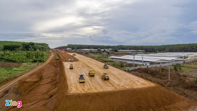 Thủ tướng yêu cầu cắt bỏ những dự án đầu tư công kém hiệu quả - 1