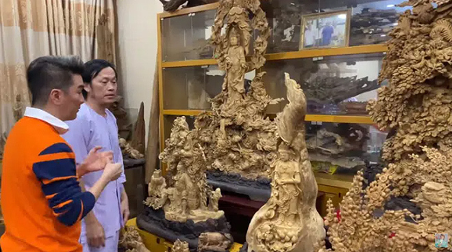 Là 'thầy' dạy Đàm Vĩnh Hưng chơi kim cương, danh hài Hoài Linh giàu có cỡ nào? - 3