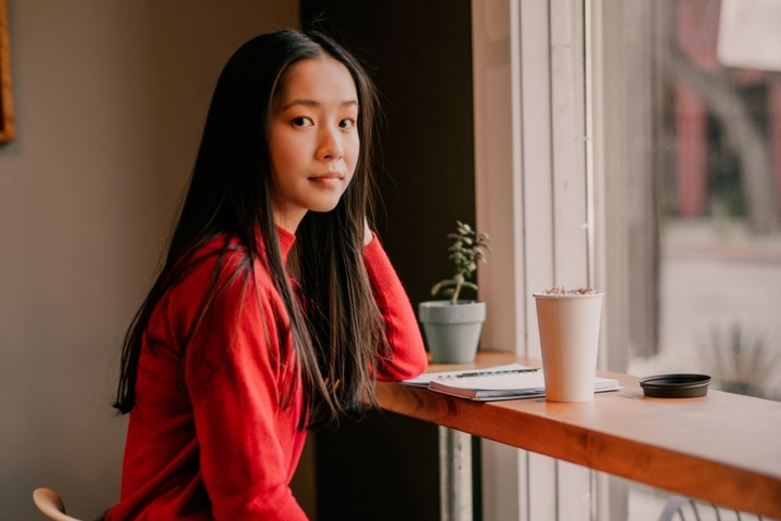 Nữ sinh gốc Việt thắng giải nhà thơ trẻ của Mỹ - 2