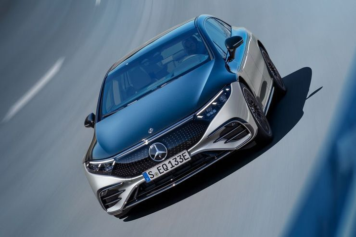 Vì sao Mercedes-Benz EQS sẽ là xe điện tốt nhất thế giới? - 1