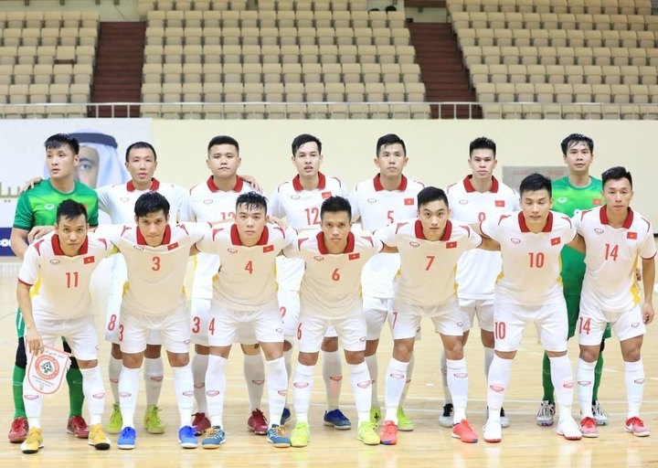 Tuyển Việt Nam dự World Cup futsal, VFF thưởng nóng 1 tỷ đồng - 1