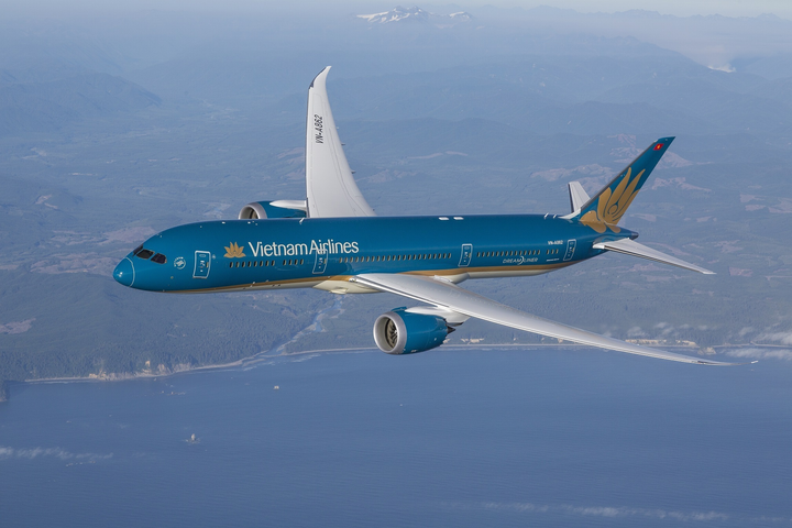Vietnam Airlines mở bán vé chỉ từ 39.000 đồng trên hầu hết đường bay nội địa - 1
