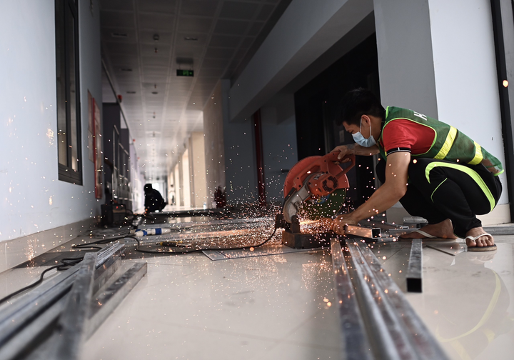 Ảnh: Bên trong bệnh viện dã chiến điều trị COVID-19 lớn nhất miền Bắc - 3