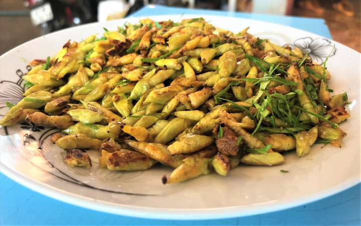 Mặc kệ nỗi sợ, người Tây Nguyên vẫn háo hức với thứ đặc sản không ai dám thử này - 4