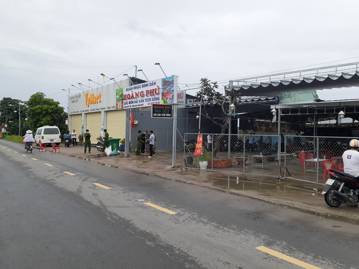 Mời bia không chịu uống, thanh niên bị đâm chết tại chỗ - 1