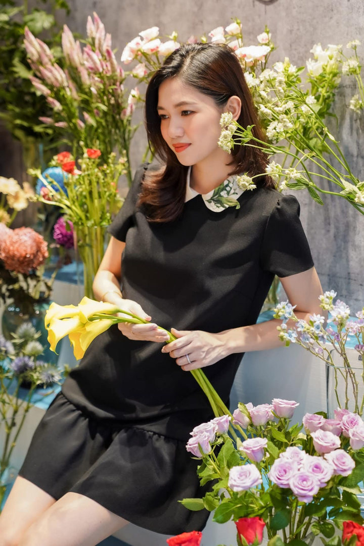 Ở nhà mùa dịch, hàng loạt sao Việt khoe ảnh chụp với áo tắm - 7