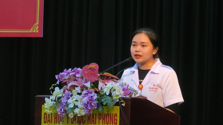 83 cán bộ, sinh viên Đại học Y dược Hải Phòng chi viện cho Bắc Giang - 2