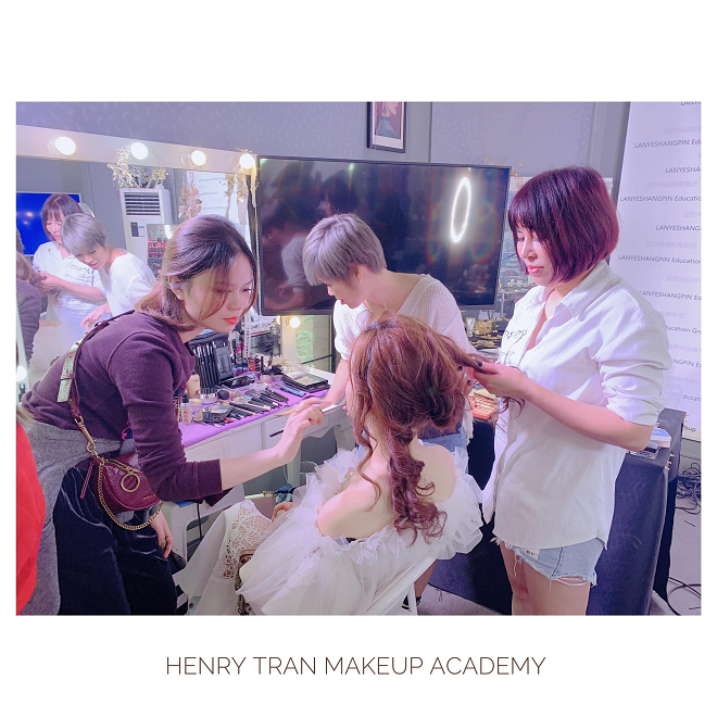 Chắp cánh ước mơ du học ngành make up với học viện Henry Trần - 4