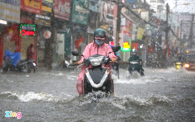 Bắc Bộ nắng nóng, Nam Bộ mưa lớn nhiều nơi - 1