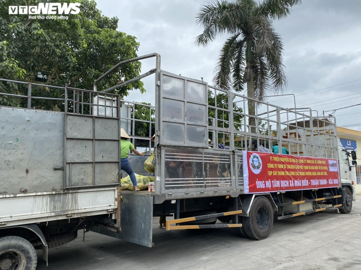 VTC News và Trung tâm thiện nguyện Đại Bi hướng về tâm dịch Bắc Ninh, Bắc Giang - 4