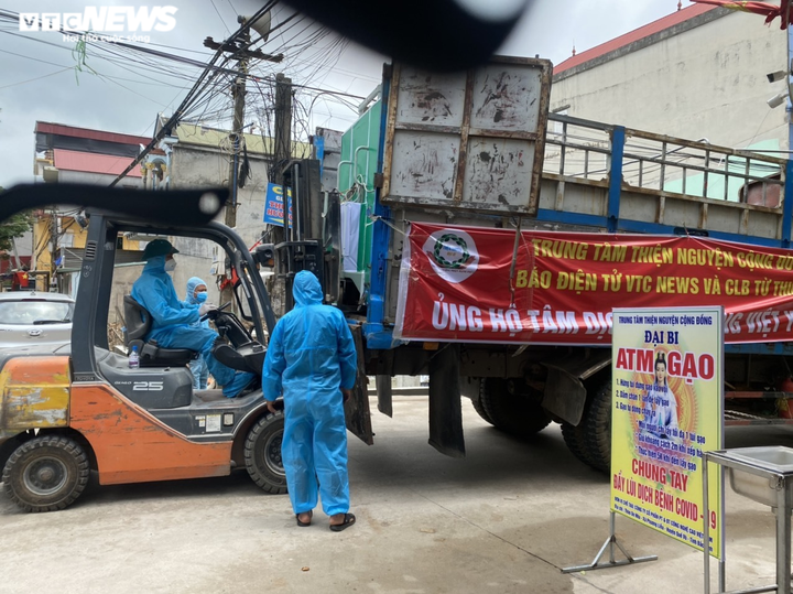 VTC News và Trung tâm thiện nguyện Đại Bi hướng về tâm dịch Bắc Ninh, Bắc Giang - 13