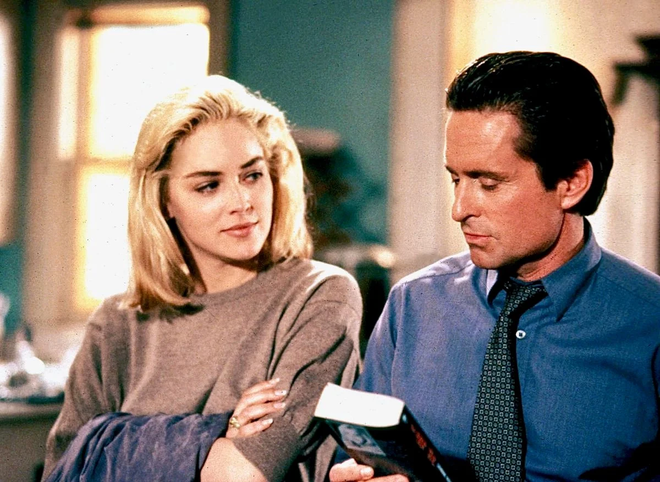 Sharon Stone nhận cát-sê bèo bọt khi đóng 'Bản năng gốc', không đủ mua bộ váy - 1