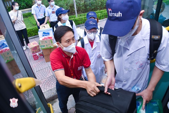 Gần 1.000 sinh viên của 7 trường Y xung phong chi viện cho Bắc Giang, Bắc Ninh - 1