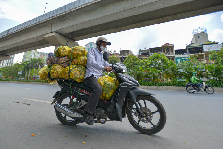 Giải cứu vải thiều Bắc Giang với giá 20.000 đồng/kg ở Hà Nội - 9