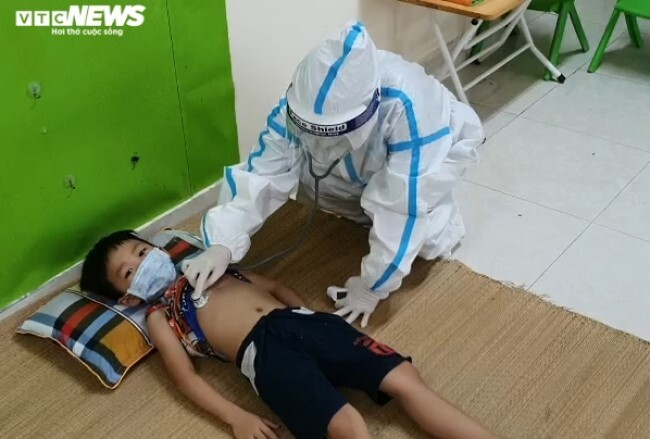 Cận cảnh lớp học thành khu cách ly của 34 trẻ mầm non ở Bắc Giang - 5