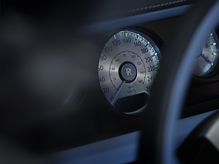 Rolls-Royce Boat Tail gây sốc với giá phá vỡ kỷ lục - 14