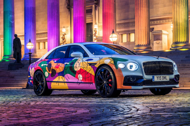 Chiếc Bentley Flying Spur phiên bản LGBT - 4