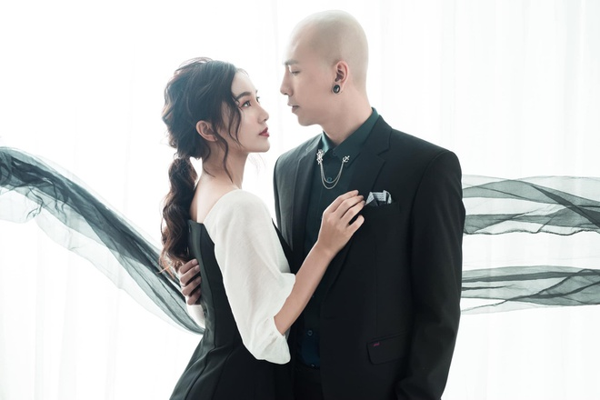Nữ vũ công Phạm Lịch lấy chồng - 1
