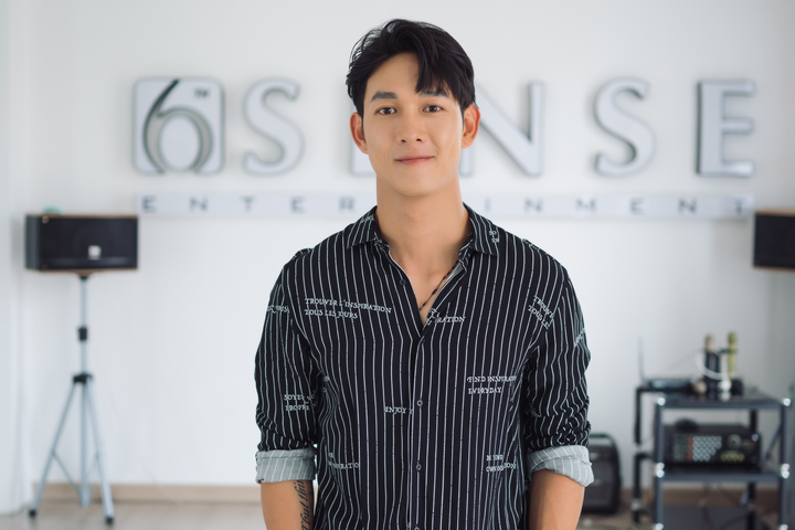 Song Luân 'Cây táo nở hoa': Trên đầu giường tôi vẫn có ảnh người yêu cũ - 4