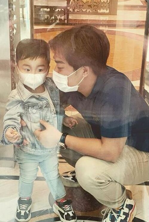 Hòa Minzy tiết lộ lý do đã sinh con nhưng chưa đám cưới - Ảnh 1. Hòa Minzy giải thích lý do chưa chịu cưới dù đã sinh con - 1