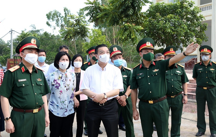 Nhiều F1 thành F0, Chủ tịch Hà Nội yêu cầu giảm mật độ trong khu cách ly - 1