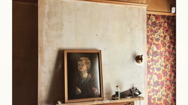 Sự thật ám ảnh về bức họa được cho là bị nguyền rủa vì treo ở đâu là cháy ở đó - 5