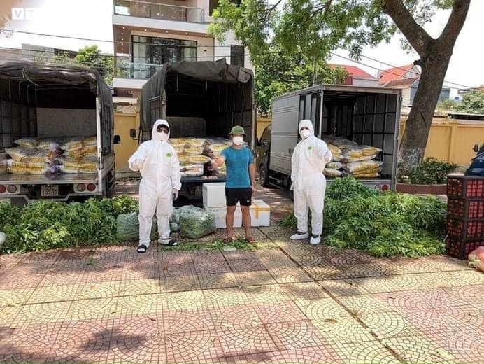 Ảnh: Nông dân Bắc Ninh hái 3.000 mớ rau tặng khu vực bị cách ly - 11