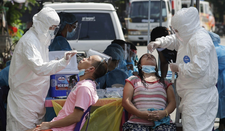 COVID-19: Hơn 82.000 trẻ em Malaysia mắc bệnh, tỷ lệ ca mắc mới cao hơn cả Ấn Độ - 2