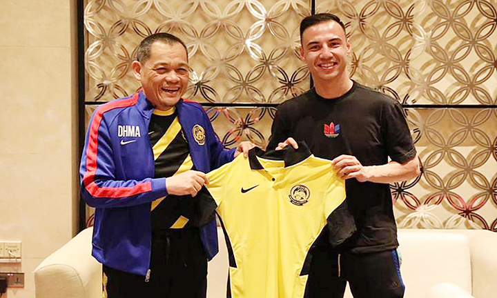 Vòng loại World Cup 2022: Tuyển Việt Nam hồi hộp xem Malaysia đấu UAE - 4