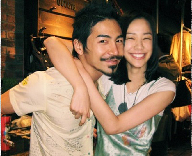 Hôn nhân của Kwon Sang Woo: Từ tin đồn 'đào mỏ' đến gia đình danh giá nhất Kbiz - 5