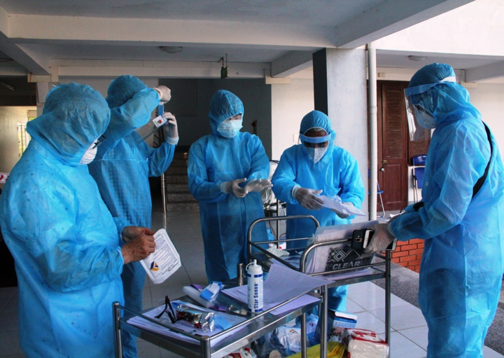 TP.HCM ghi nhận thêm 23 người nghi mắc COVID-19 - 1