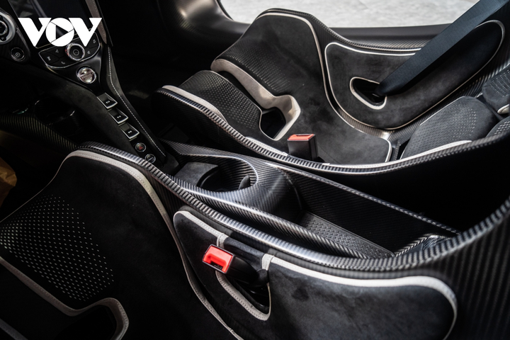 Chi tiết McLaren 765LT màu độc chỉ có 3 chiếc tại Việt Nam - 16