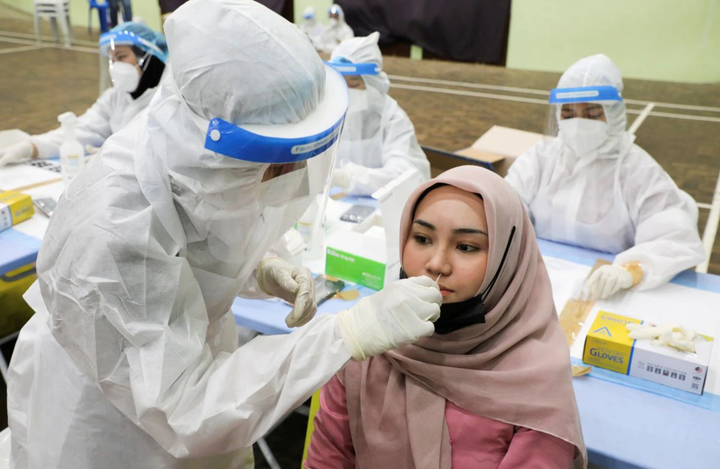 Đông Nam Á vật lộn với COVID-19: Kiểm soát biên giới, đẩy mạnh tiêm chủng - 3