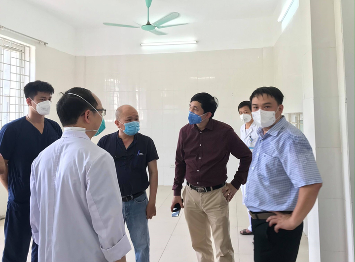 Bác sĩ Bệnh viện Bạch Mai: Đi chống dịch là quên khái niệm thời gian - 3