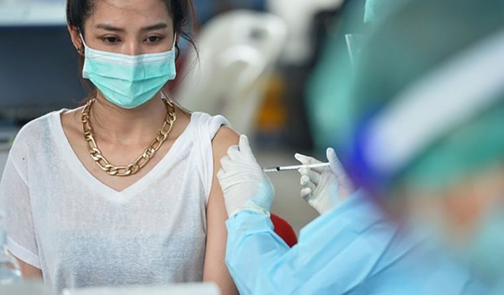 Đông Nam Á vật lộn với COVID-19: Kiểm soát biên giới, đẩy mạnh tiêm chủng - 1