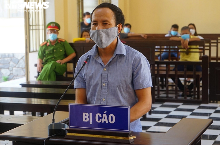 Chiếm đoạt hơn nửa tỷ đồng của công ty, trưởng chi nhánh lãnh 12 năm tù - 1