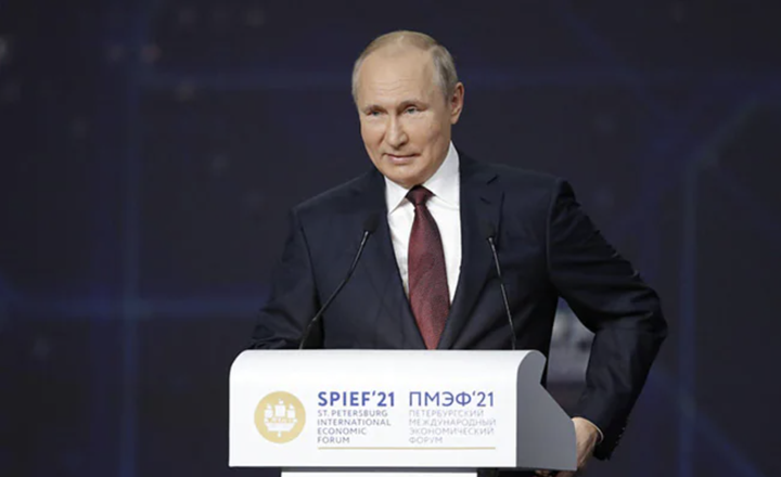 Tổng thống Nga muốn mở 'tour du lịch vaccine' - 1