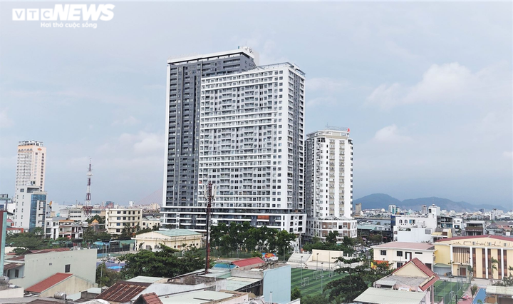 Đà Nẵng thu hồi giấy phép kinh doanh hoạt động dịch vụ tại Monarchy - 2