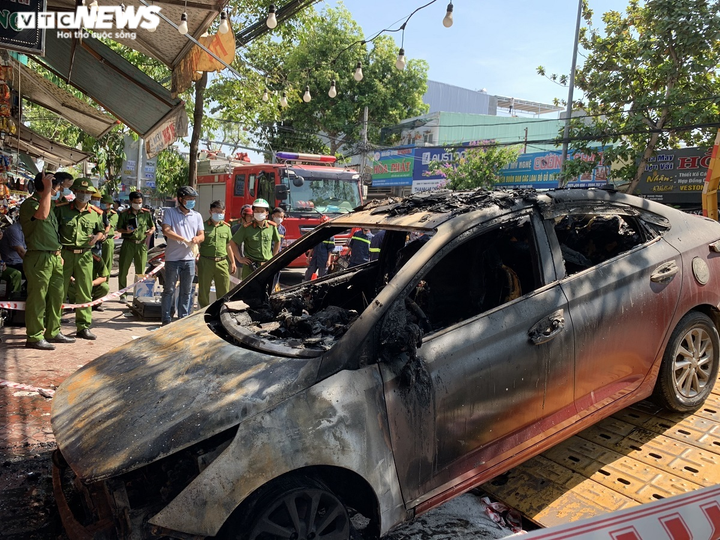 Ảnh: Hiện trường tang thương vụ cháy khiến cả gia đình 4 người chết - 5