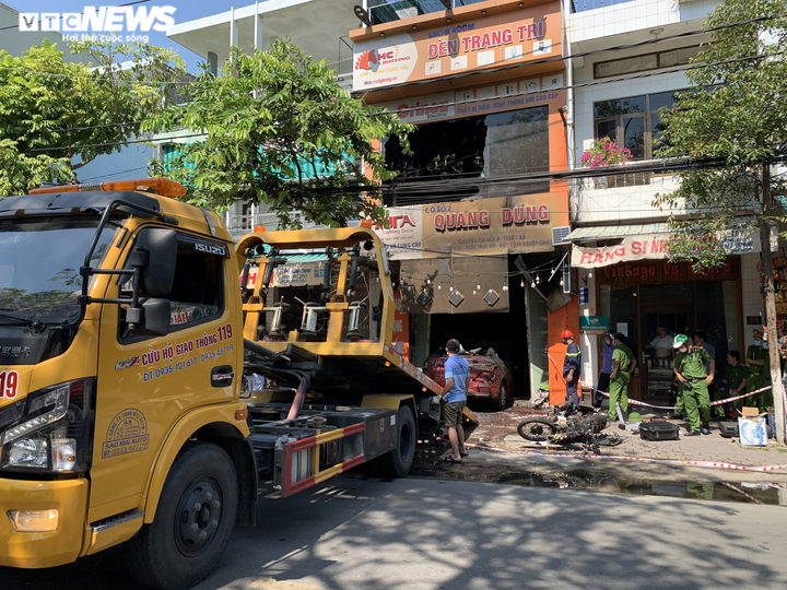 Ảnh: Hiện trường tang thương vụ cháy khiến cả gia đình 4 người chết - 2