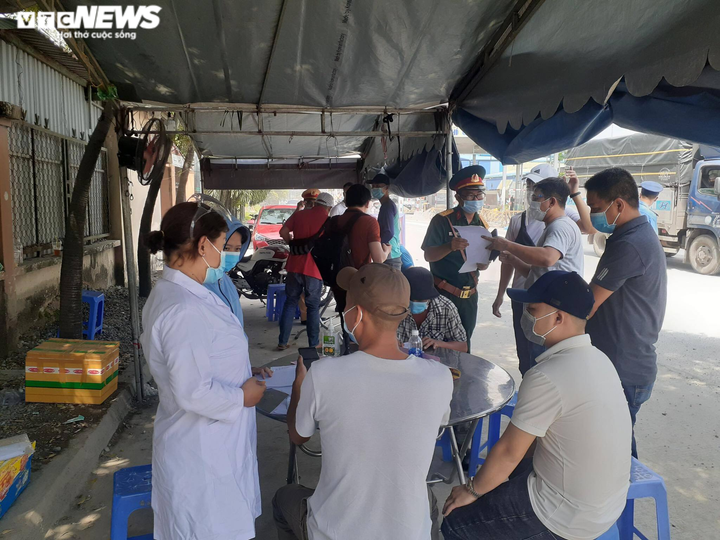 TP.HCM phản hồi thế nào trước quyết định cách ly 21 ngày của Đồng Nai? - 1