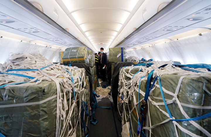 Hàng không giữa khủng hoảng, có một cửa sáng kiếm lãi lớn - 2