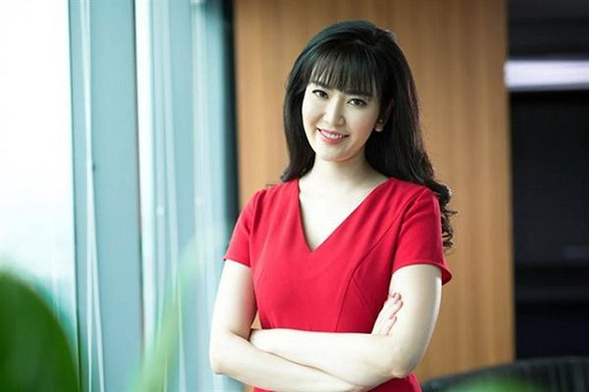 Nhà thơ Dương Kỳ Anh, người trao vương miện thắt lòng nhớ thương HH Thu Thủy - 4