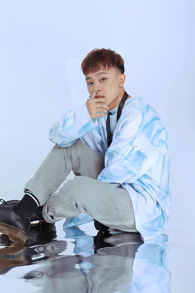 Cậu bé Hồ Văn Cường nghèo khó ngày nào giờ ra sao khi làm con nuôi Phi Nhung? - 2